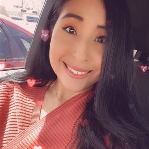 Meet your Posher, Priscilla